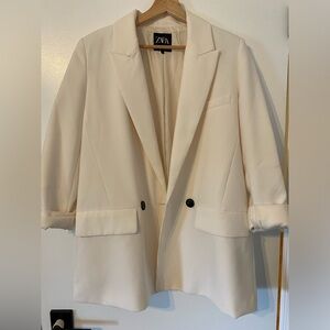 Zara Flowy Oversized Blazer in Ecru